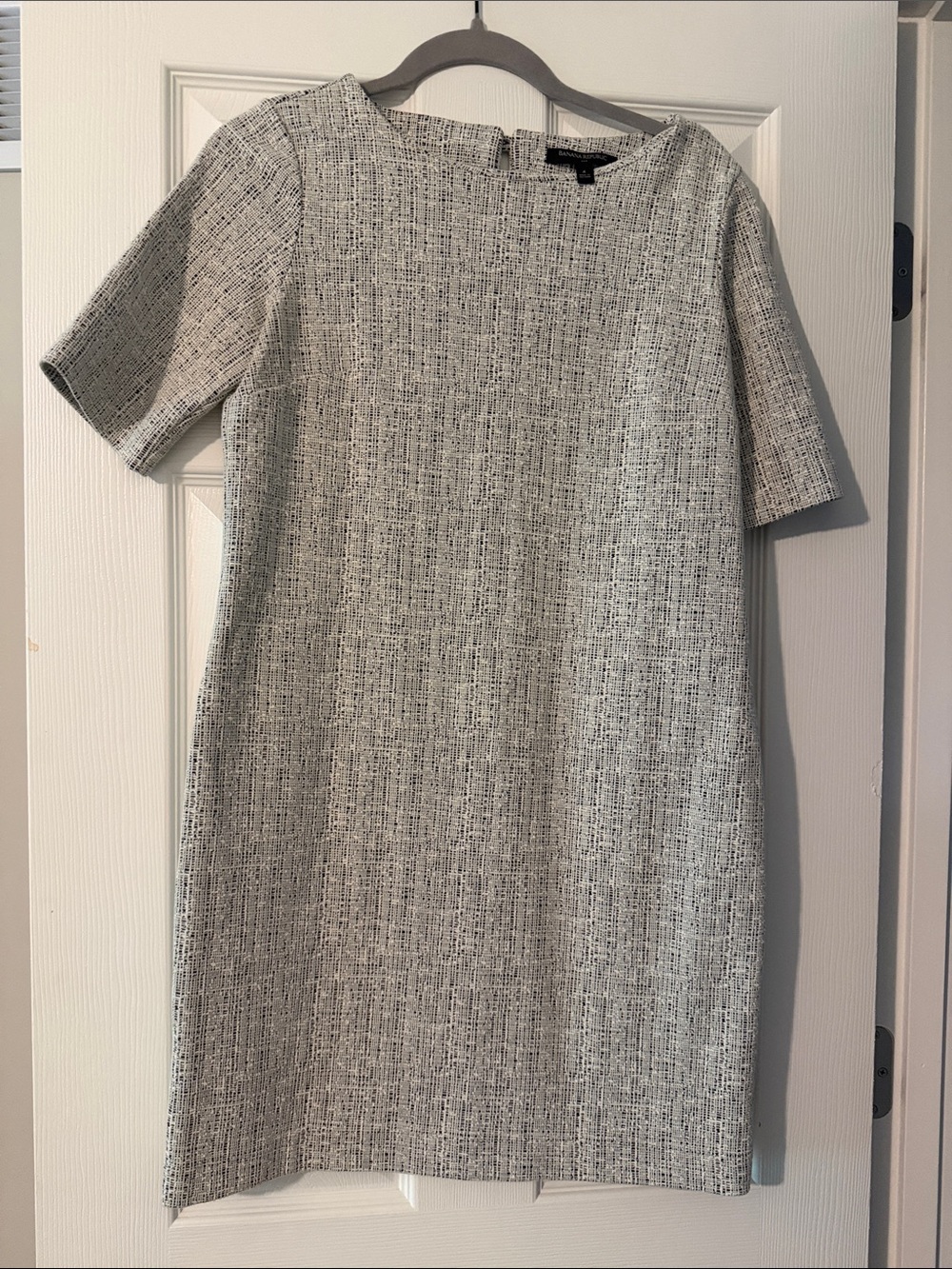 Banana Republic Gray Tweed Midi Shift Dress